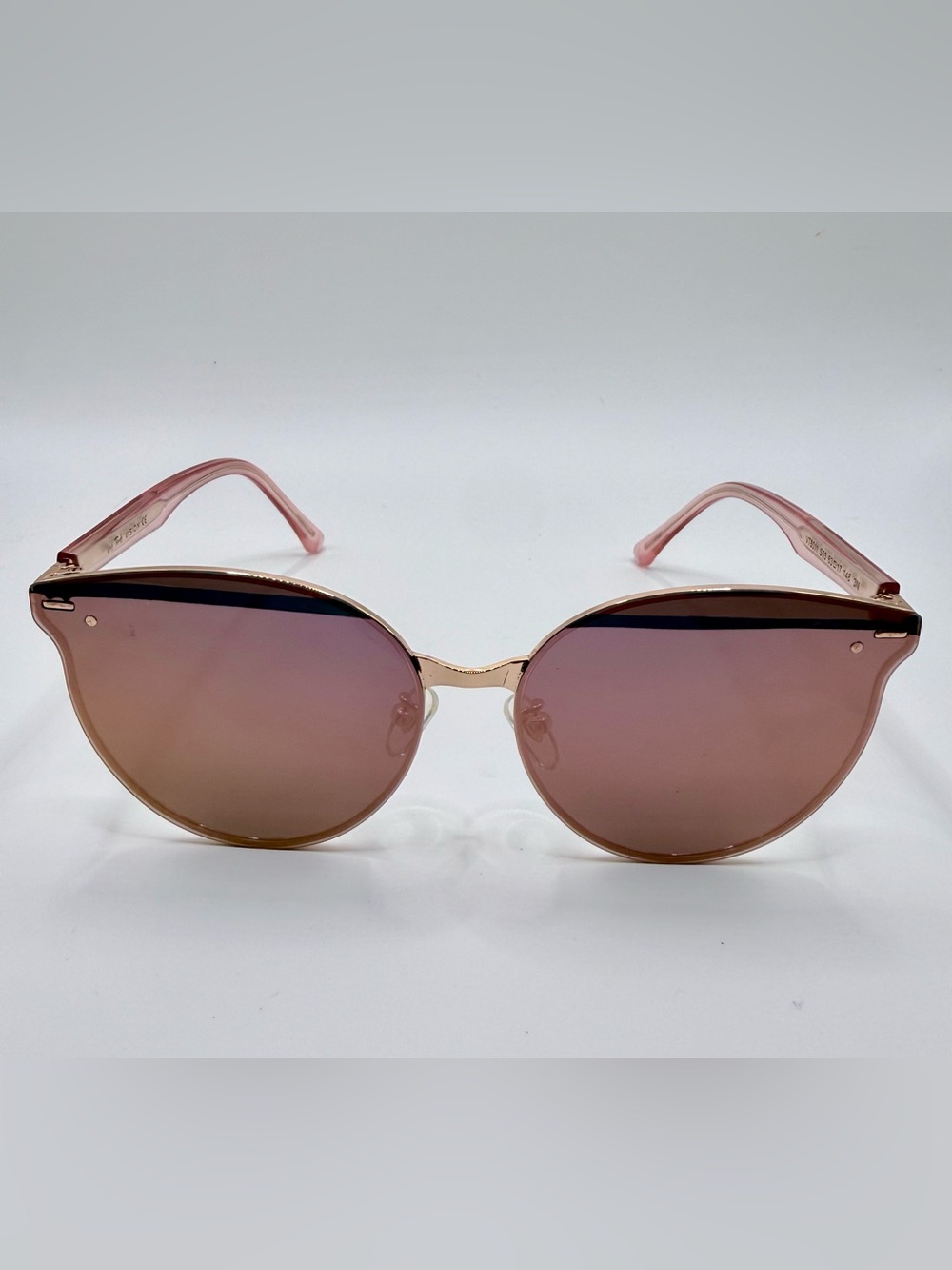 Veda Tinda VT8011 Oversized Cat Eye Sunglasses Pink Gold Case 63-17-148 EUC